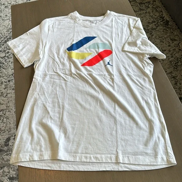 Men’s Jordan T-shirt - Picture 2 of 5